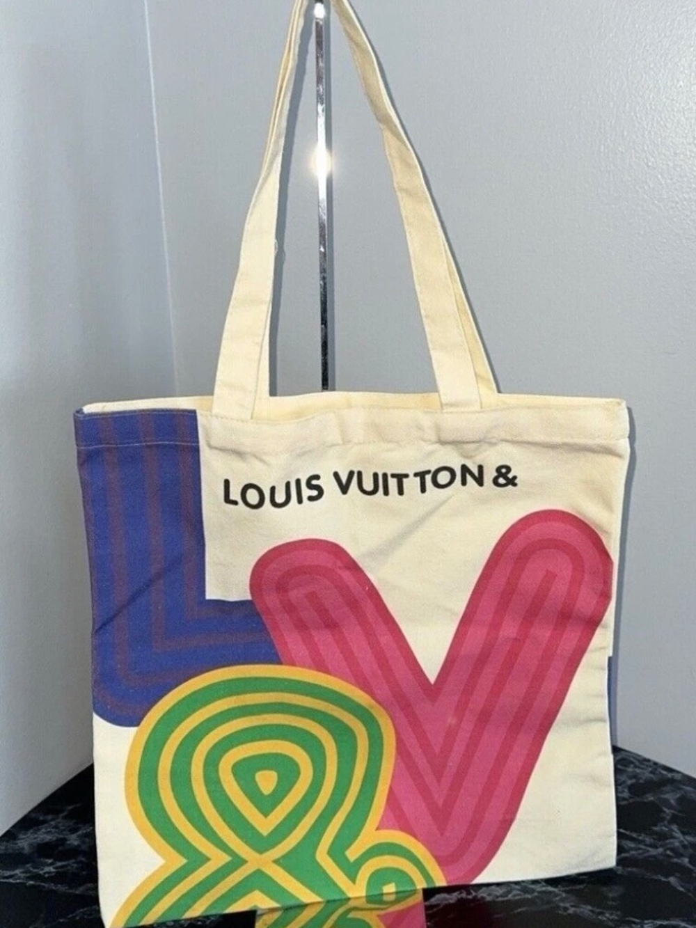 Louis Vuitton LV Tote bag